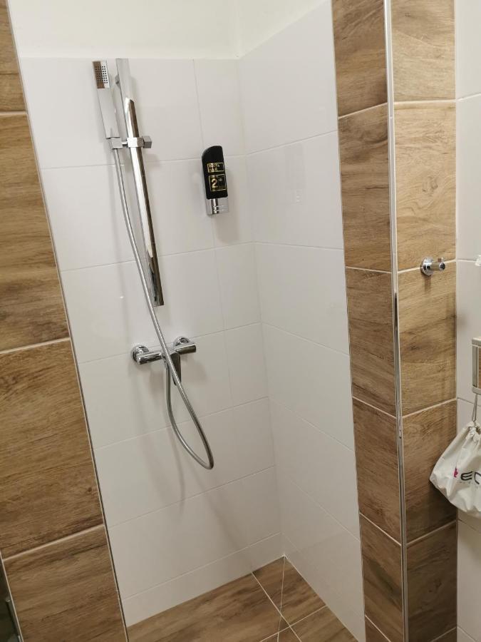 Penzion Ema B&B Prostějov Esterno foto